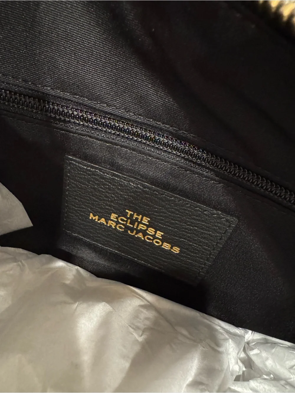 Marc Jacobs sleek pebbled